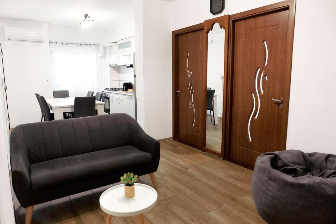 Bta Apartment Manastur คลูจ-นาโปกา ภายนอก รูปภาพ