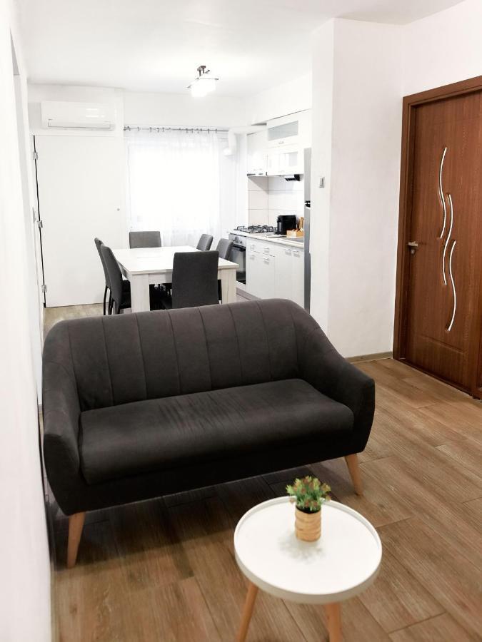 Bta Apartment Manastur คลูจ-นาโปกา ภายนอก รูปภาพ