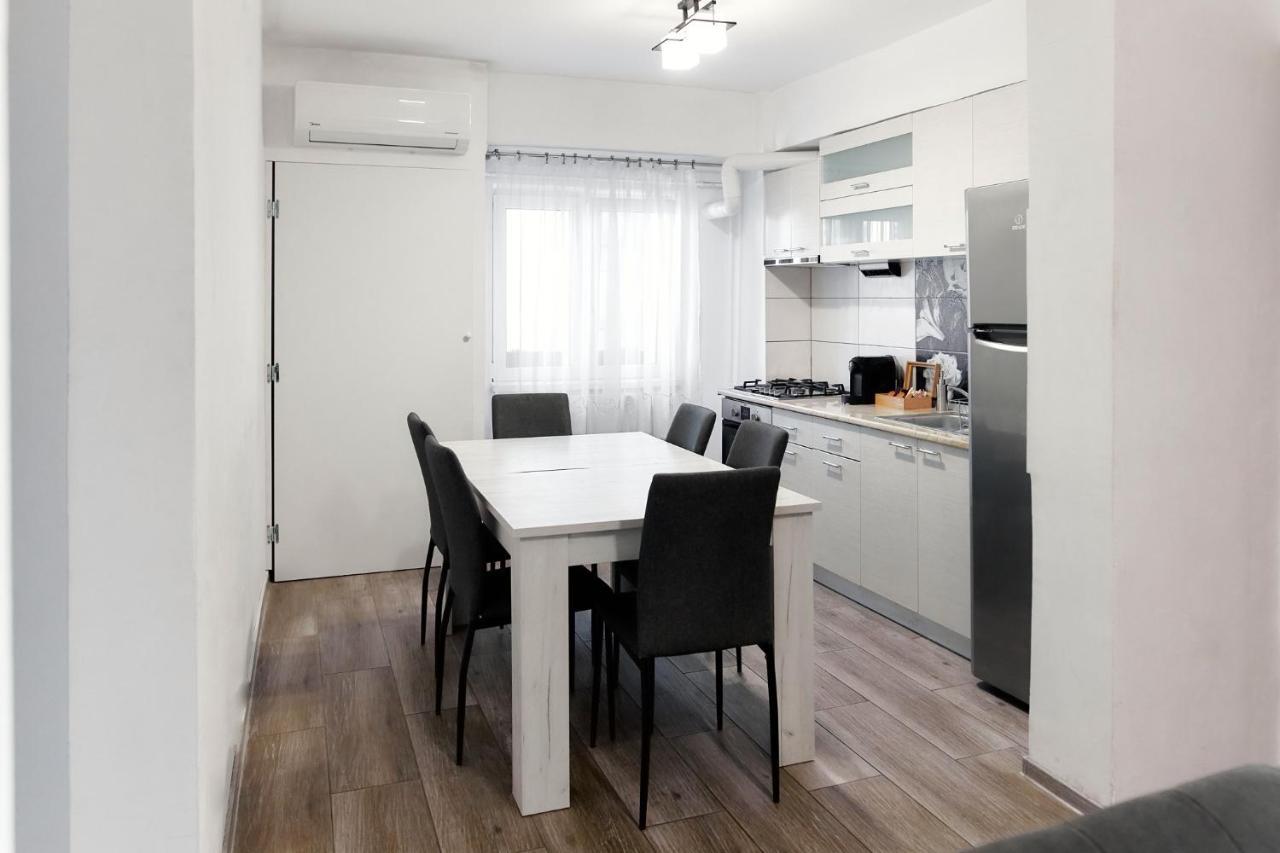 Bta Apartment Manastur คลูจ-นาโปกา ภายนอก รูปภาพ