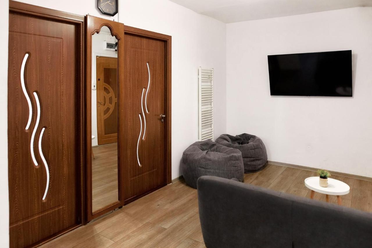 Bta Apartment Manastur คลูจ-นาโปกา ภายนอก รูปภาพ